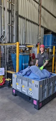 جدید فولڈنگ باکس حل کے لئے روشن خیال پیلیٹ کے ساتھ سی کیو کمرشل لانڈری شراکت دار